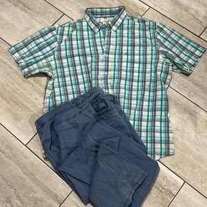 Mens Dockers button down shirt